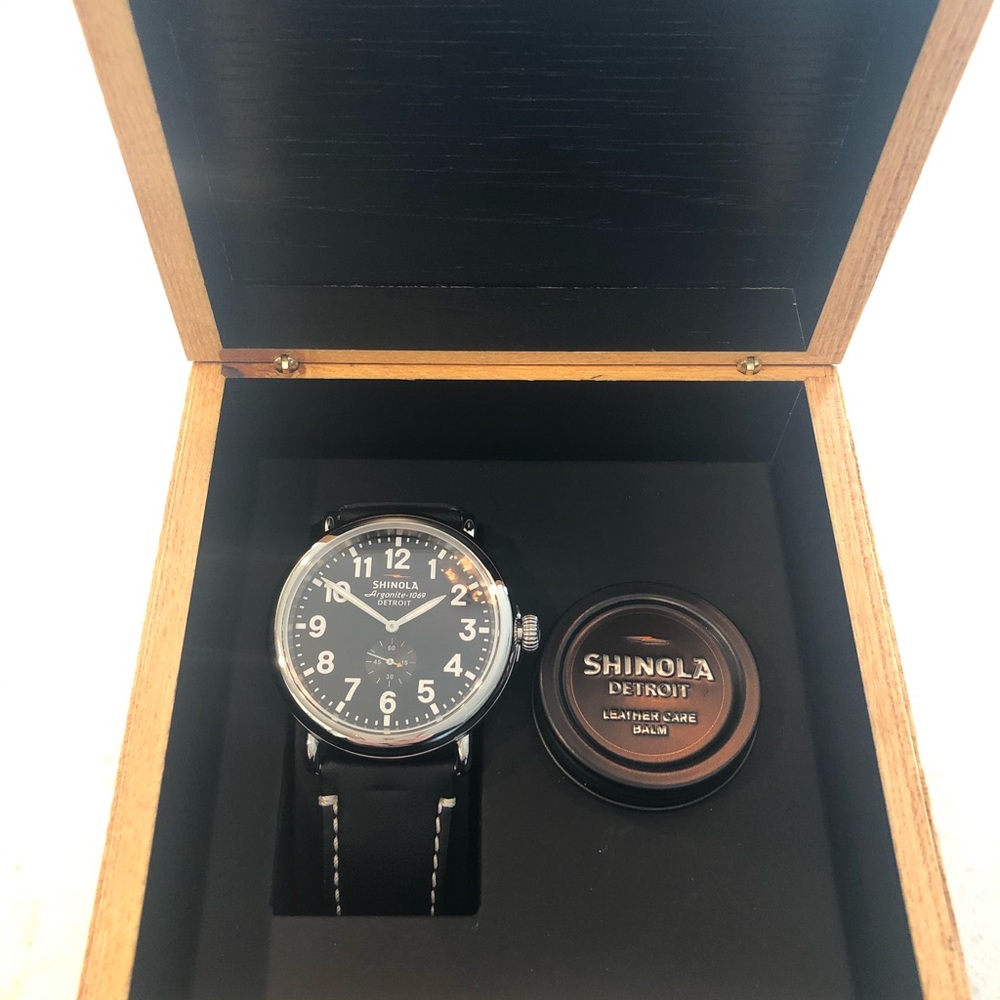 Shinola Detroit - Runwell 47mm, Black/Black watch